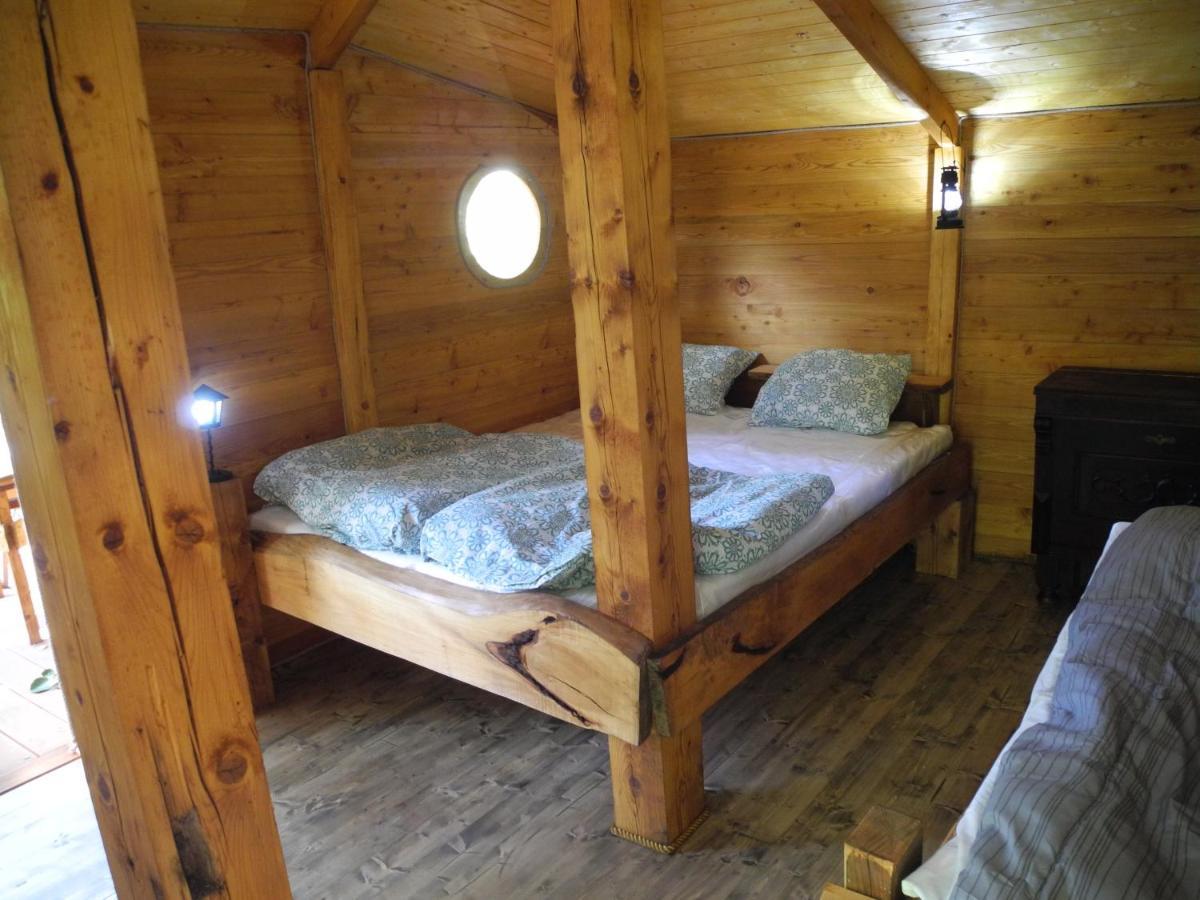 Treehouse V Brdech Villa Bohutin  Bagian luar foto